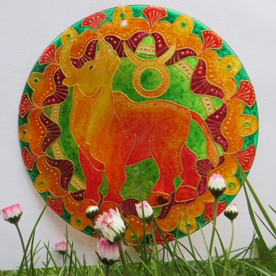 Mandala zvěrokruhu - "Býk" (malba na skle - 15 cm)
