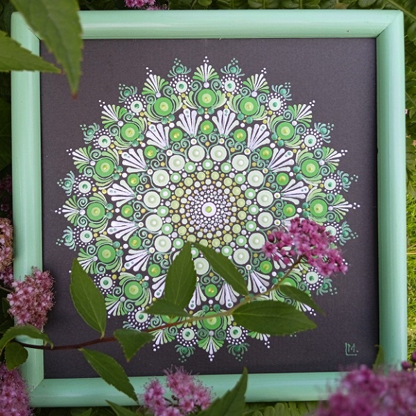 Mandala - "Genrewie" - tečkovaná mandala regenerace, vitality a tvůrčího růstu