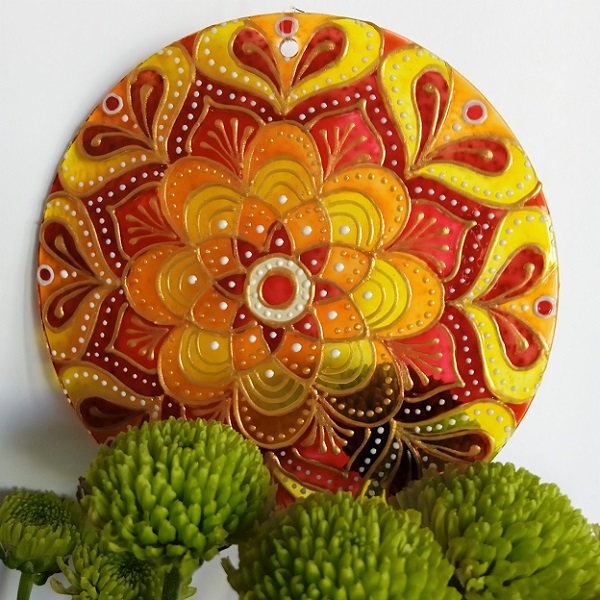 "Hřejivé doteky letních dnů" - mandala Radosti a Vitality (9 cm)